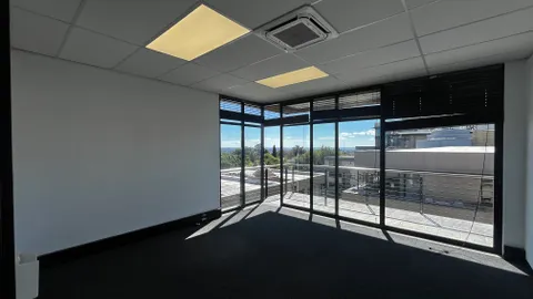 Commerce Square, 39 Rivonia Road has a 298m² Office Space Available To Let (24)